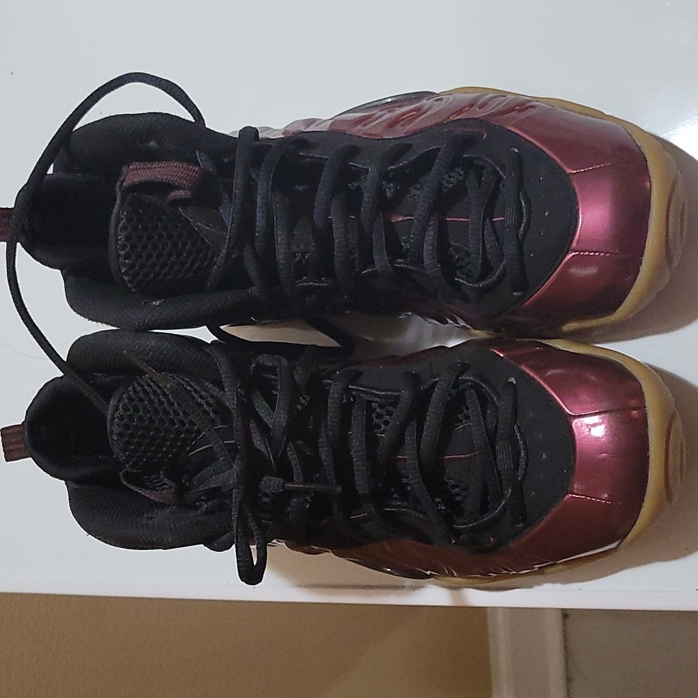 Burgundy foams
